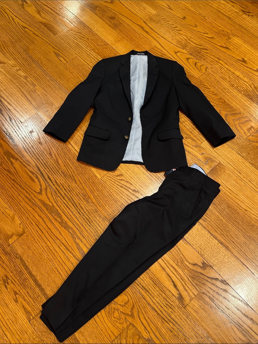 Tommy Hilfiger Black kids 2 piece suit jacket size 10, pants size 12